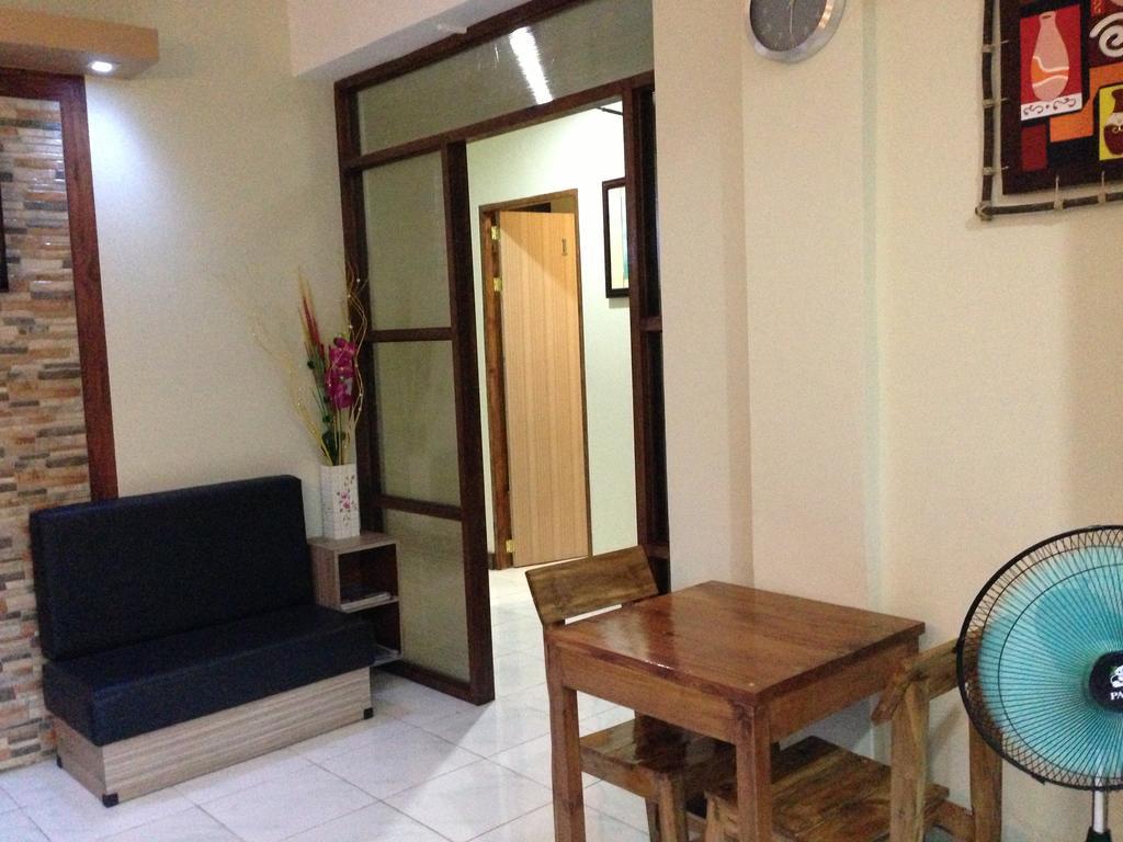 Qm Pension House Тагбиларан Сити Екстериор снимка